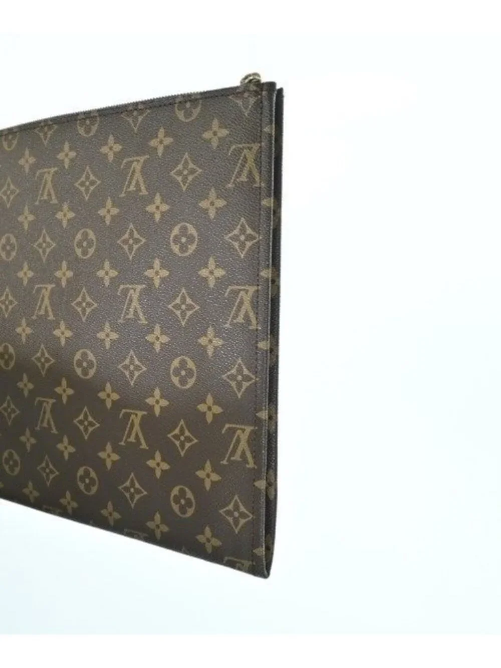 Louis Vuitton Clutch Brown